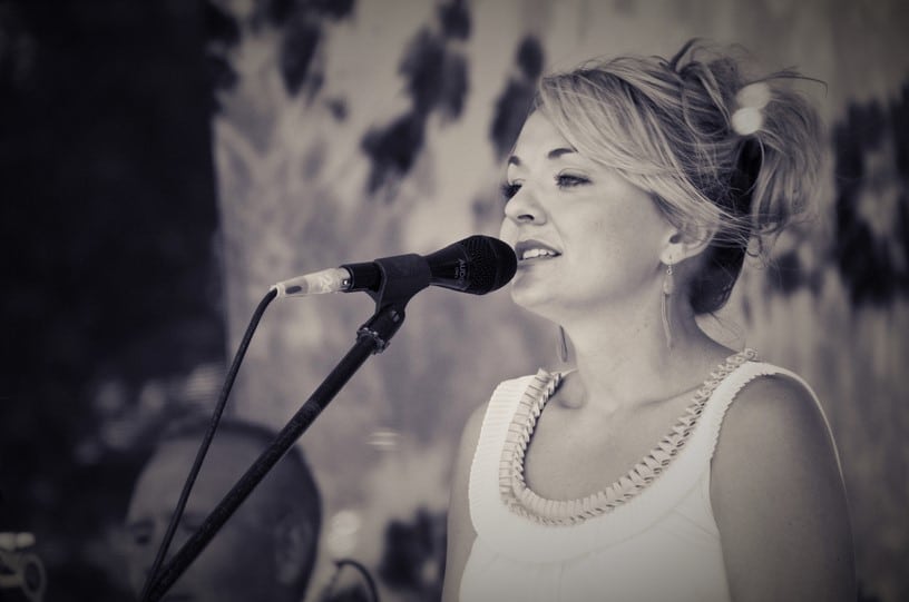 Groupe de chanson jazz swing avec chanteuse