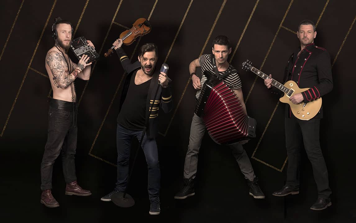 COMBO CHARLIE – Electro Pop Rock